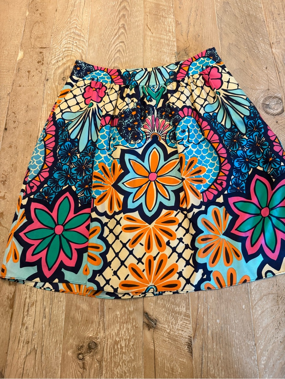 Lilly Pulitzer Antego 100% Silk Skirt Sz 6 Lilly Palooza Elephants Flower Power